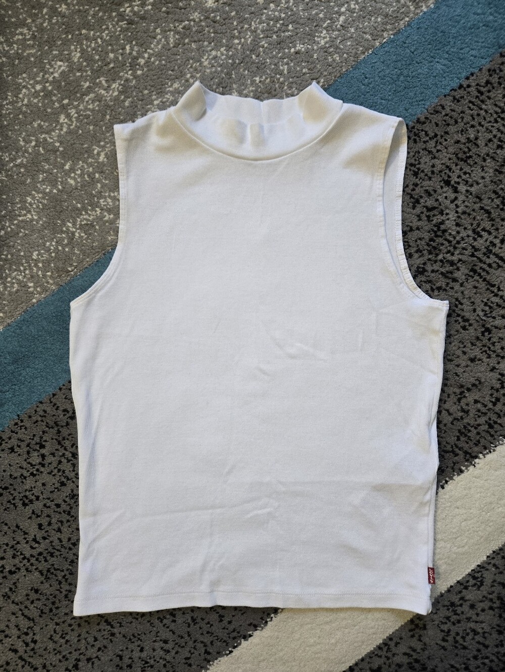 Levi's Effortless Tank, M, EUC